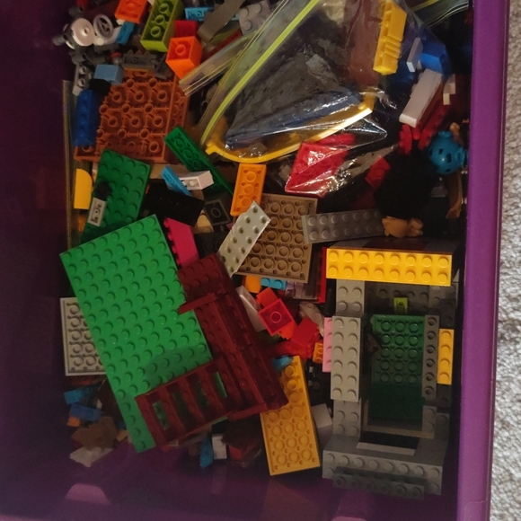 A huge box of lego - Picture 4 of 4